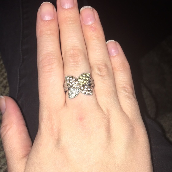 Two tone 925 sterling flower ring - Picture 4 of 4